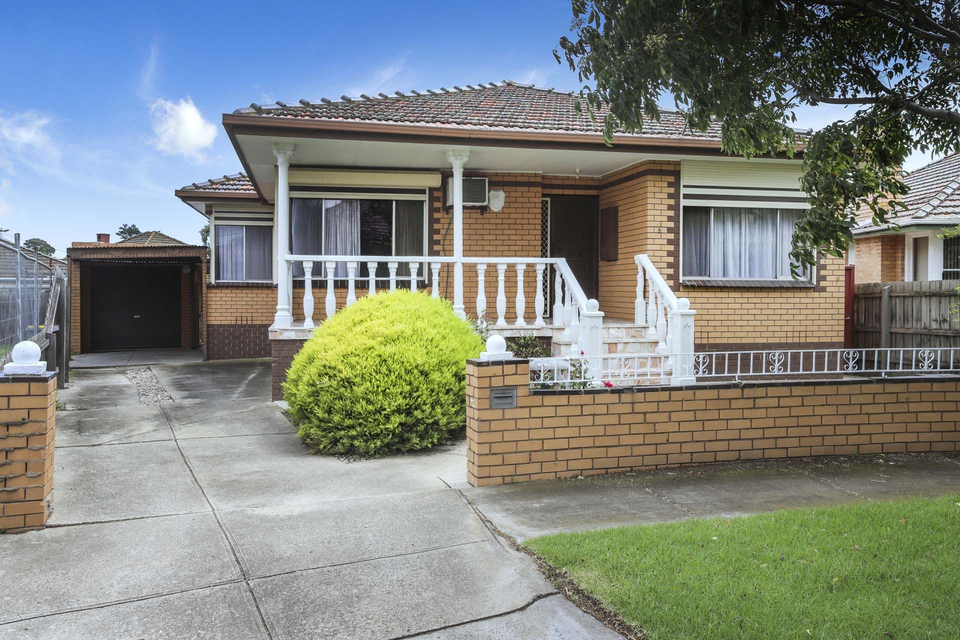 6 Govan Court, Footscray Sweeney Estate Agents