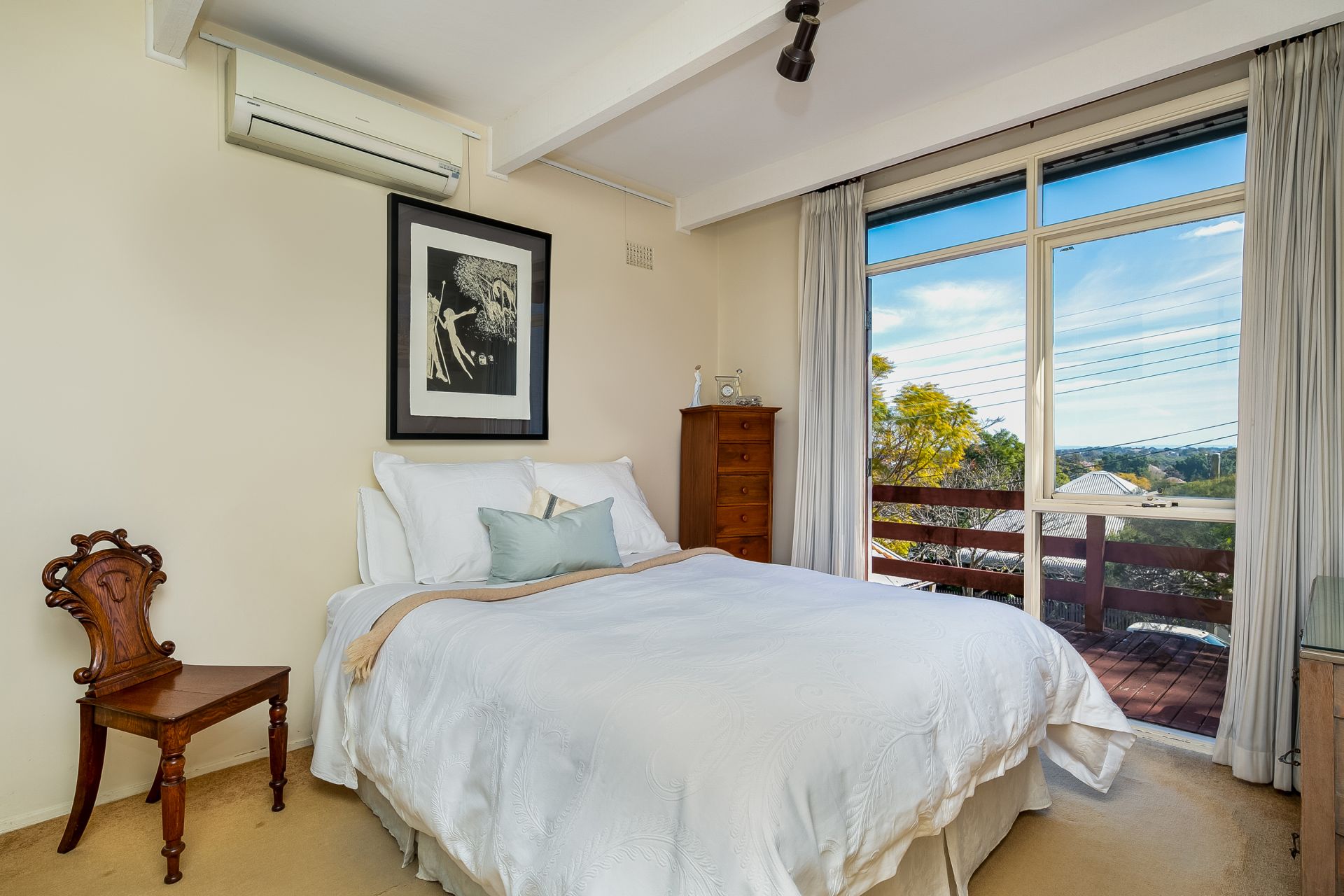 Real Estate For Sale 7 Bank Street McMahons Point , NSW