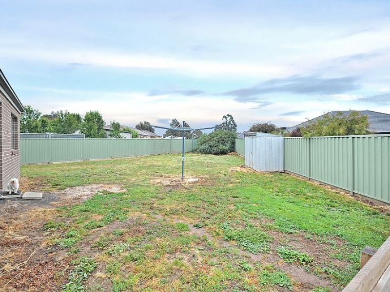 13 Waterside Close, Miners Rest Ballarat Real Estate Pty Ltd