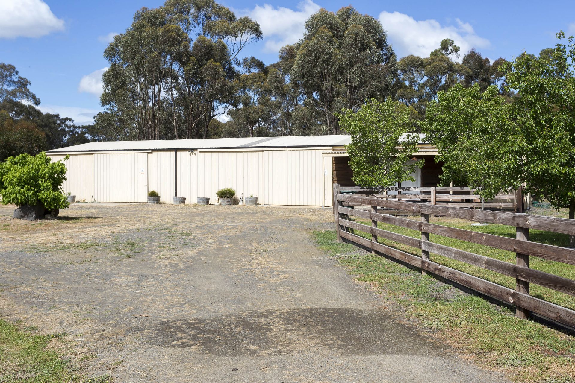 1 Braeside Drive, Junortoun Dungey Carter Ketterer