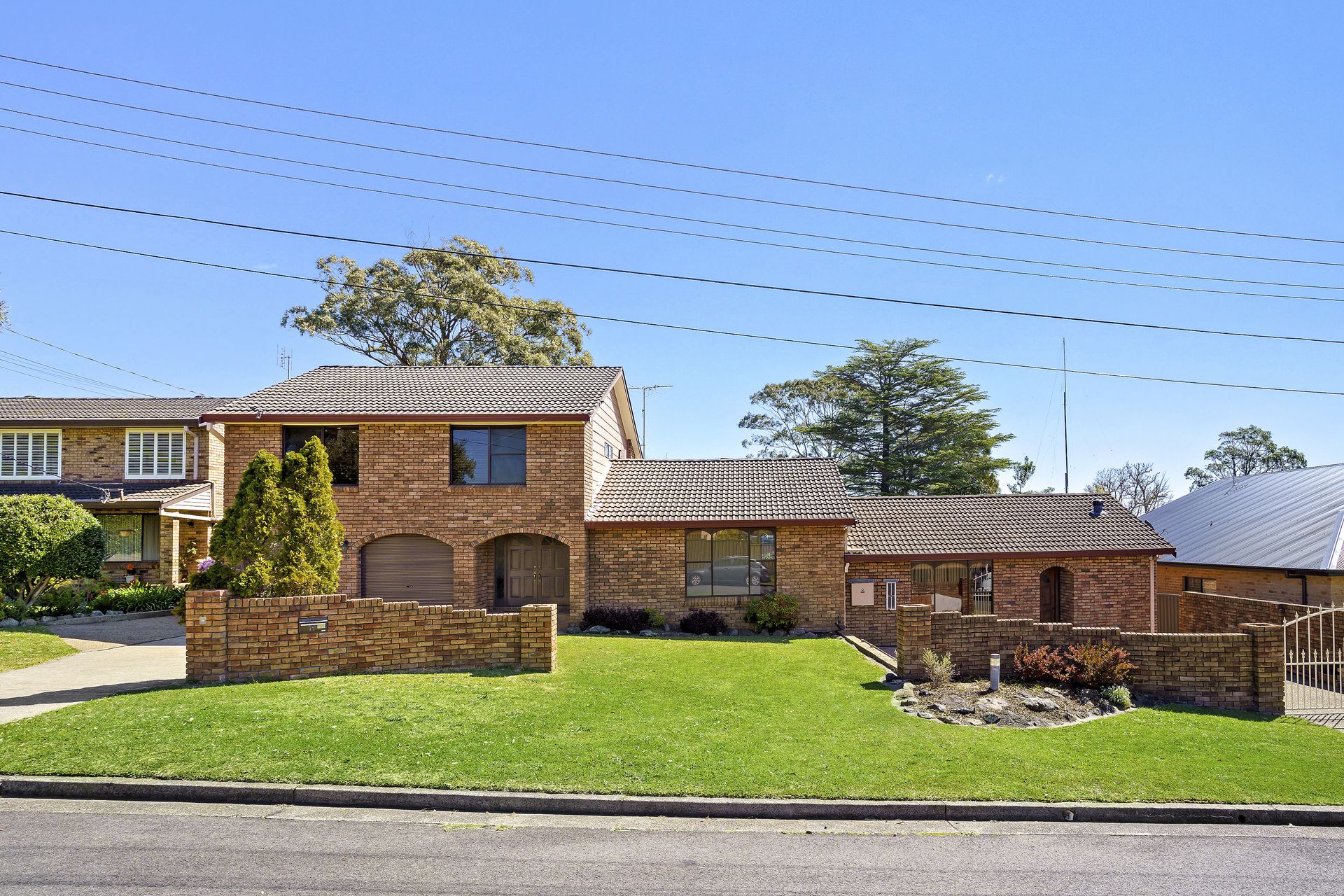 Real Estate For Sale 19 Renmark Street Engadine , NSW