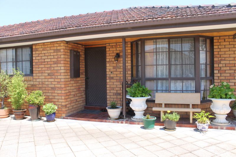 2 Sommers Drive, ALTONA MEADOWS Sweeney Estate Agents