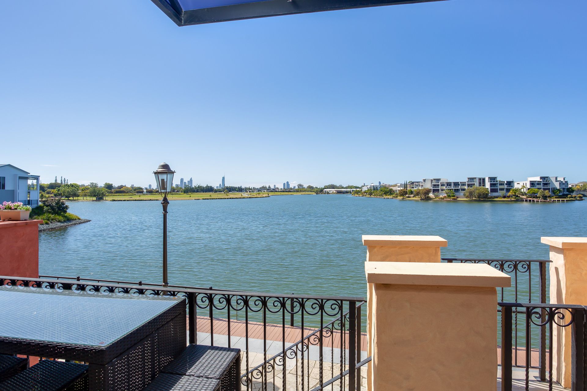 Real Estate For Sale 61/3030 The Boulevard Carrara , QLD