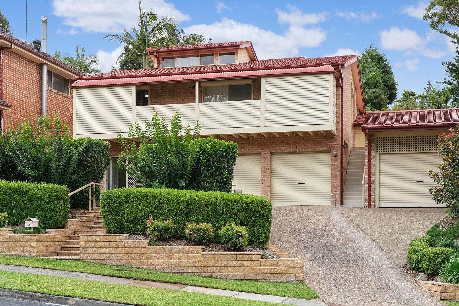 Real Estate For Sale 94 Bundanoon Road Woronora Heights , NSW