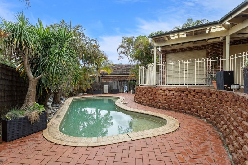 Real Estate For Sale 5 Bungan Place Glenning Valley , NSW