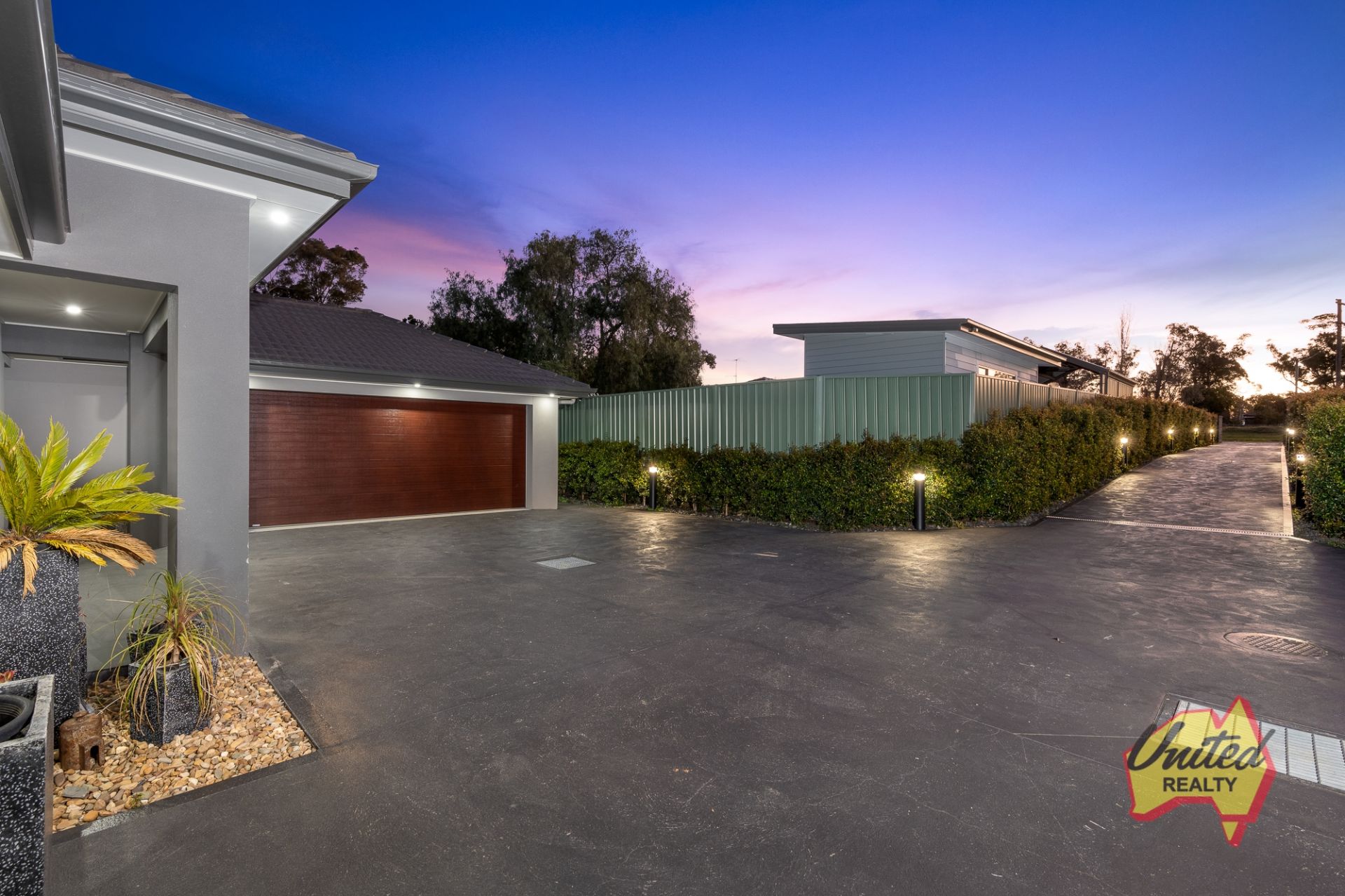 363A Thirlmere Way, Thirlmere United Realty