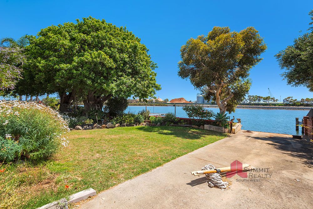 Real Estate For Sale 19 Austral Parade East Bunbury , WA