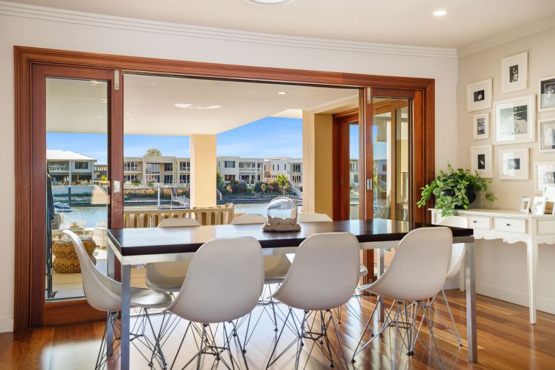Real Estate For Sale 17 Namatjira Court Broadbeach Waters , QLD
