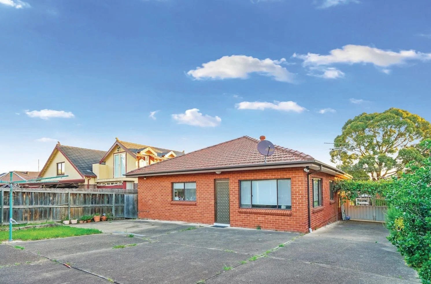 Real Estate For Lease 7 Herbert Street West Ryde , NSW