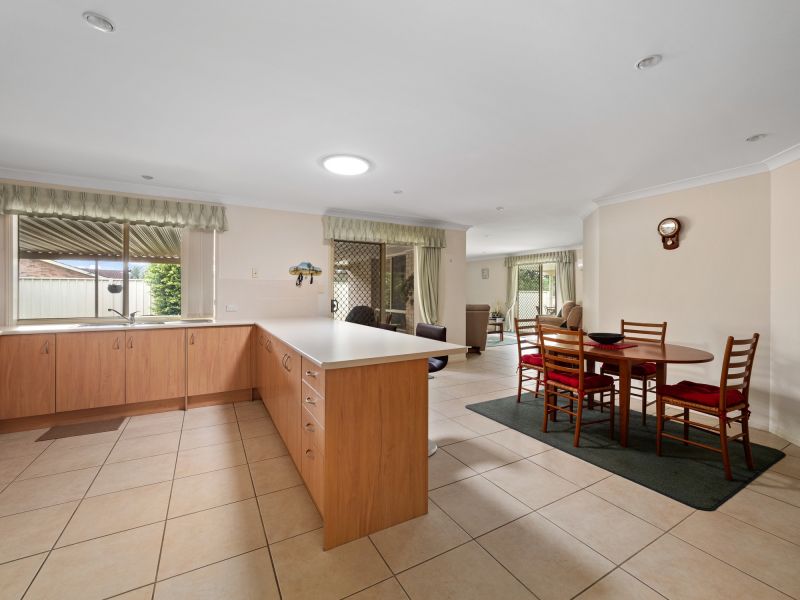 Real Estate For Sale 2 Lake Court Urunga , NSW