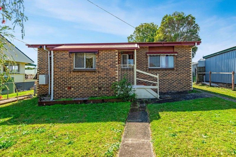 Real Estate For Lease 80 Eversleigh Road Scarborough , QLD