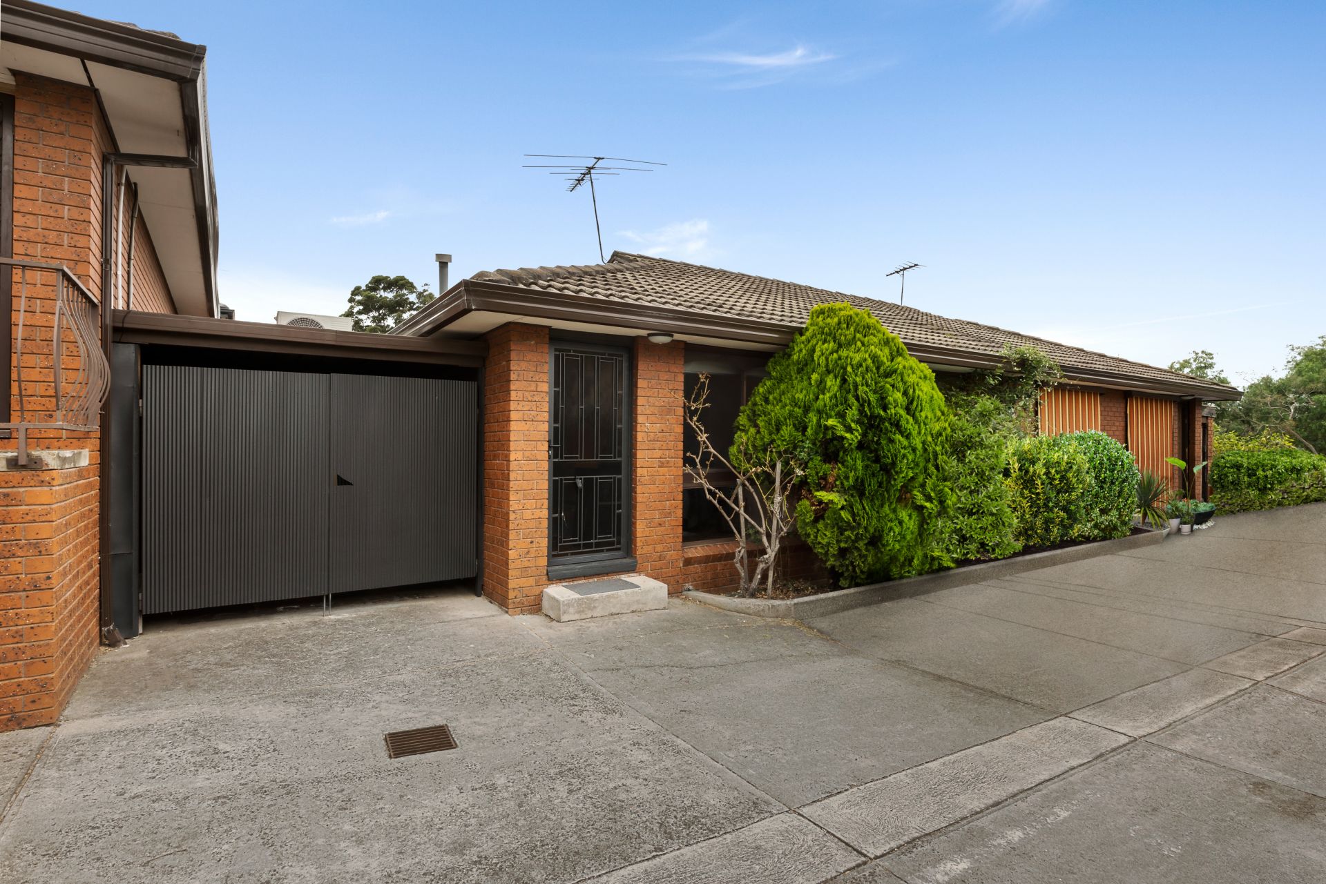 Real Estate For Sale 3/27 Waxman Parade Brunswick West , VIC
