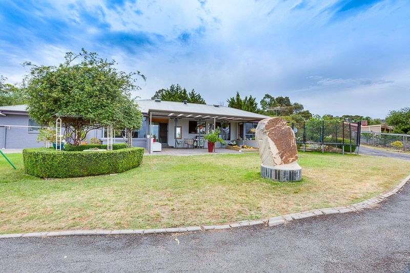 19 Banadell Avenue, Bacchus Marsh Sweeney Estate Agents