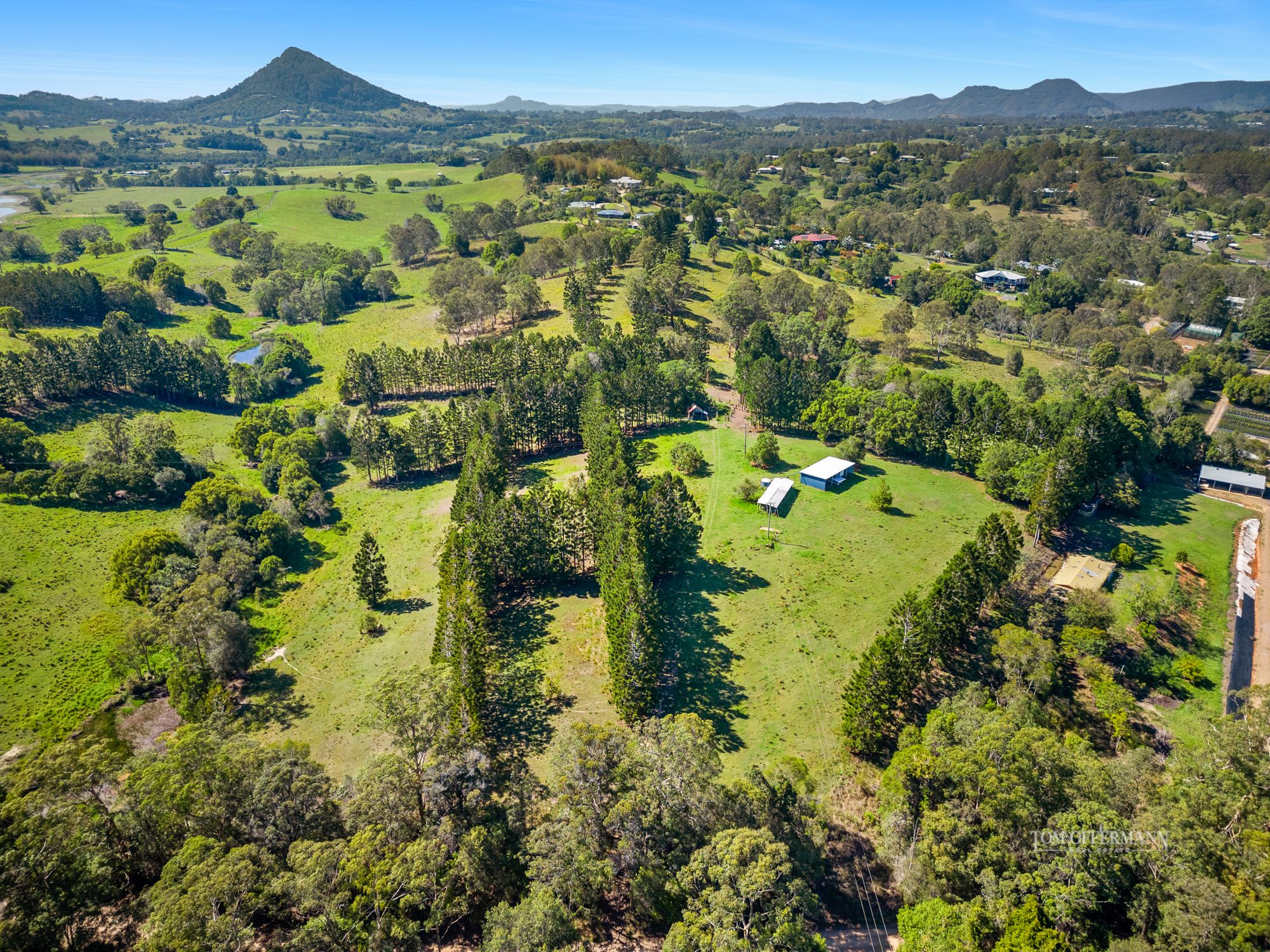 Real Estate For Sale 44 Hoy Road Lake Macdonald , QLD