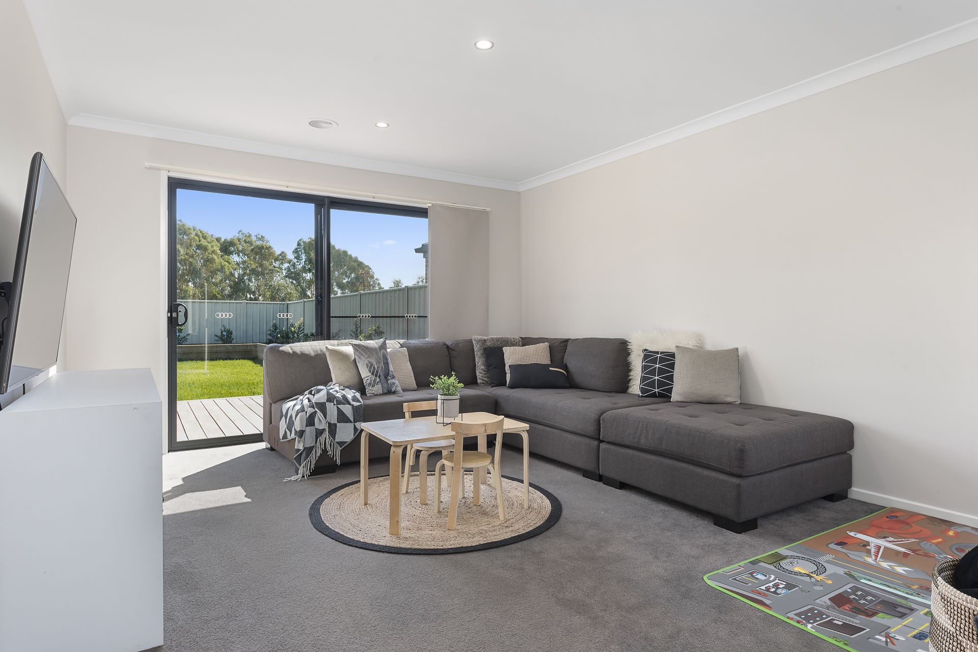 12 Fossickers Place, White Hills Dungey Carter Ketterer
