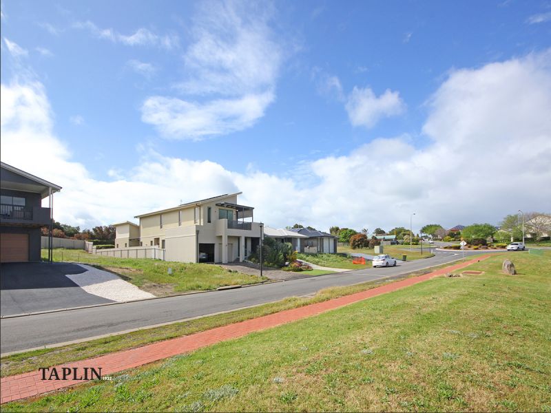 10 Endeavour Drive, McCracken Taplin Real Estate