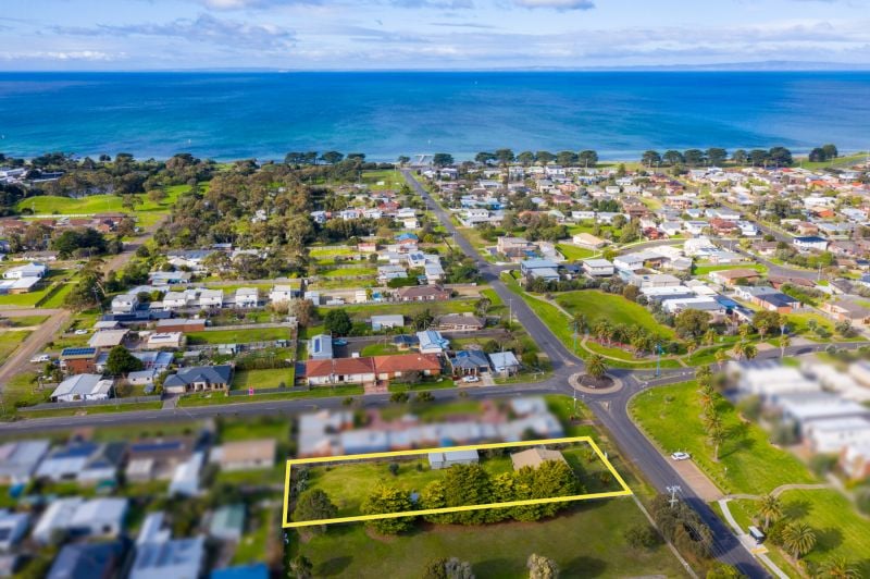 57 Leviens Road, St Leonards Neville Richards Real Estate