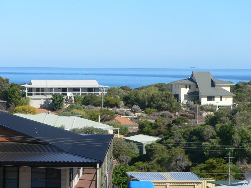 Real Estate For Sale 12 Beachcast Close Preston Beach , WA