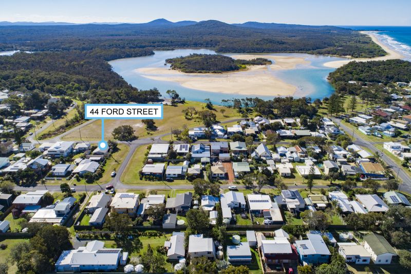 Real Estate For Sale 44 Ford Street Red Rock , NSW