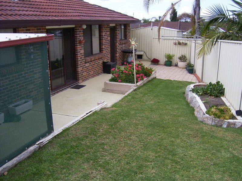 Real Estate For Sale 8 Elbe Place Kearns , NSW