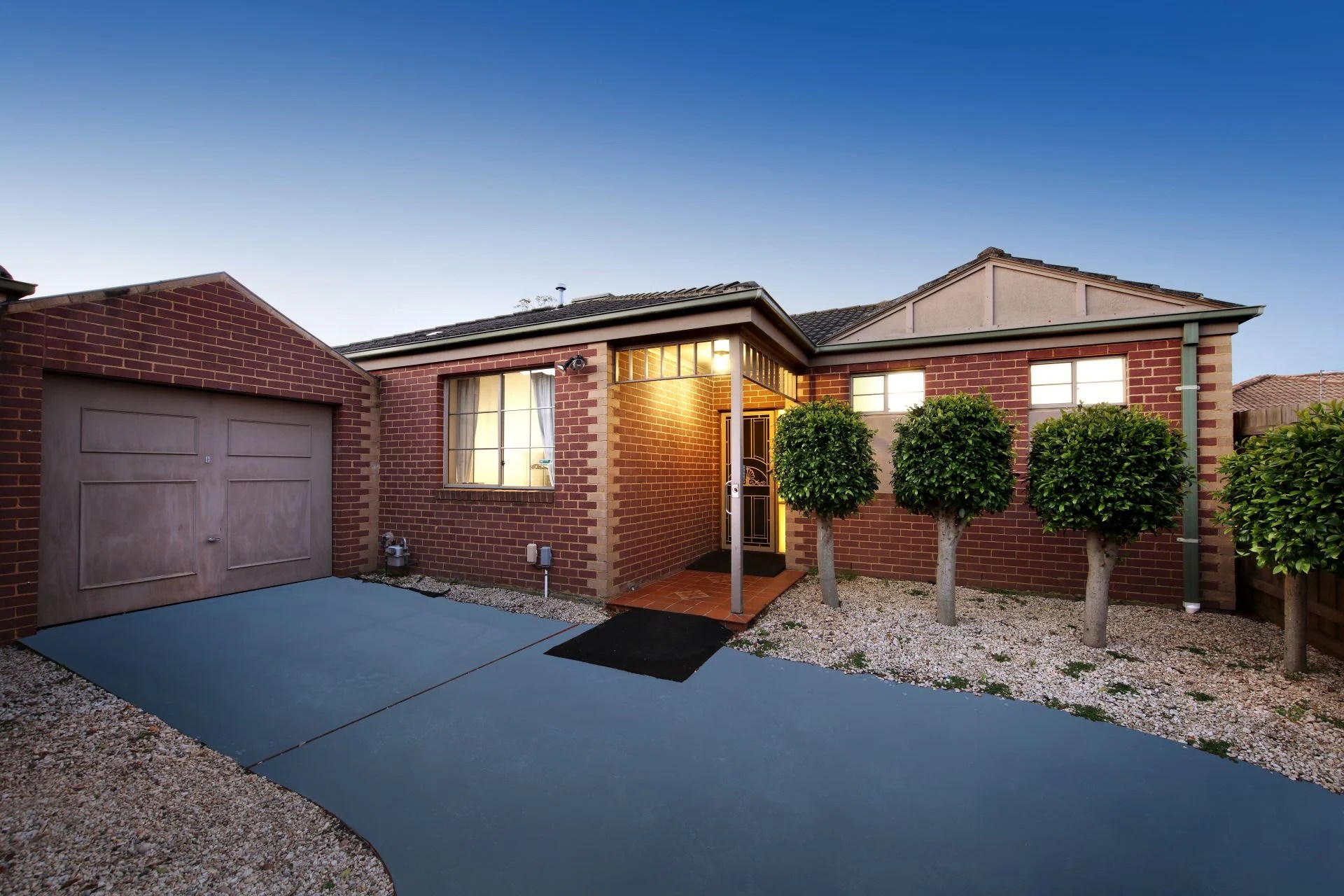 2/19 Haigh Street, Bentleigh East OBrien Real Estate