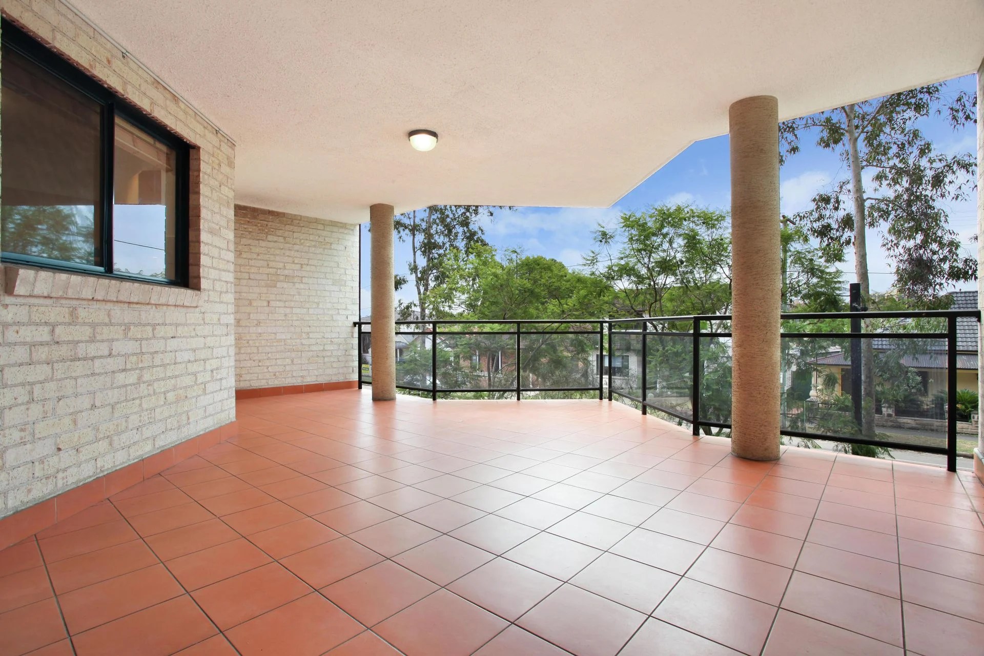 Real Estate For Lease 5/5963 Boundary Street Granville , NSW