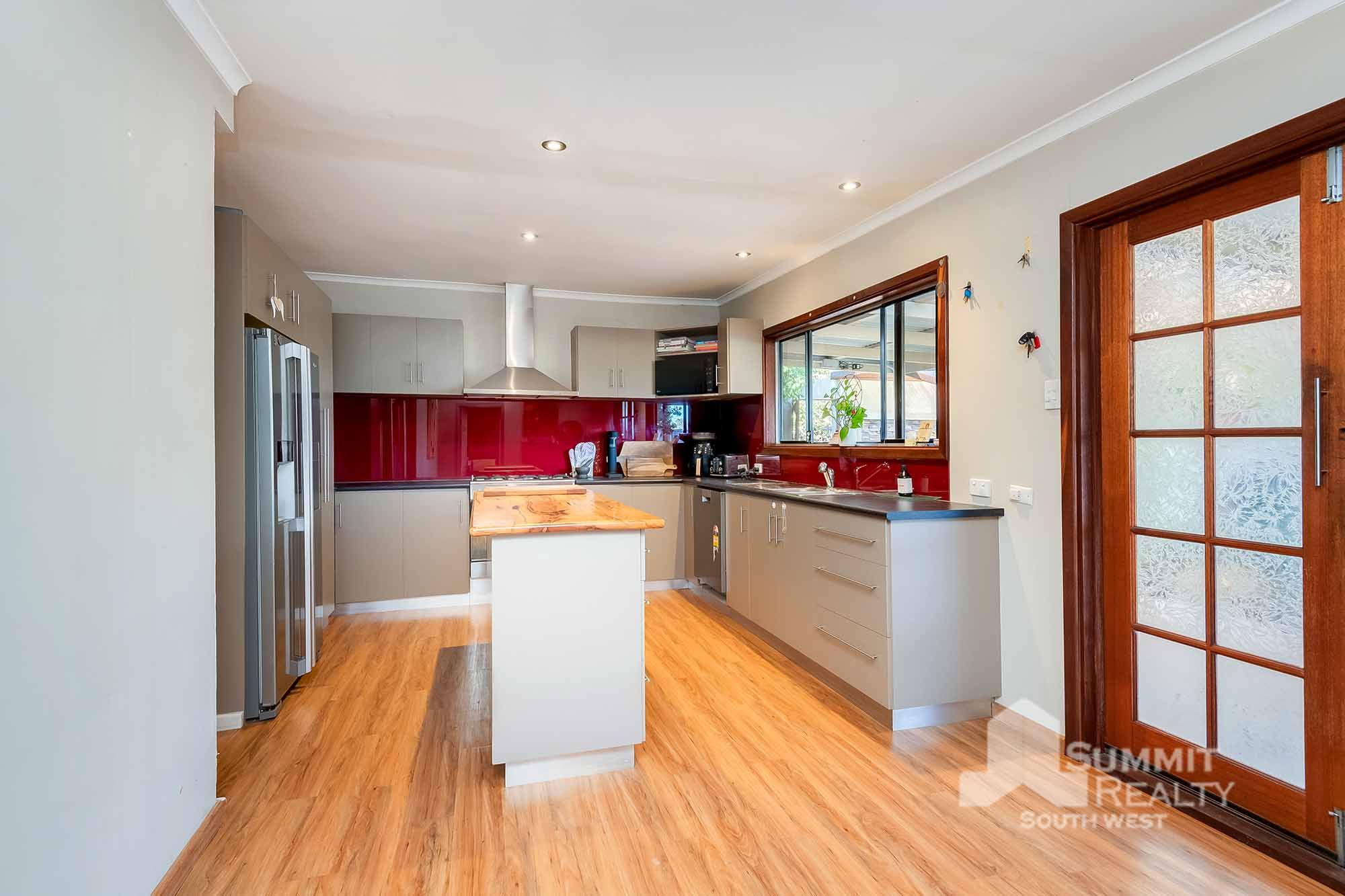 Real Estate For Sale 13608 South Western Highway Roelands , WA