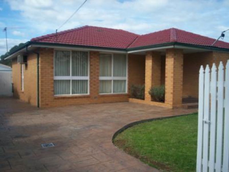 4 Ransom Avenue, ALTONA Sweeney Estate Agents