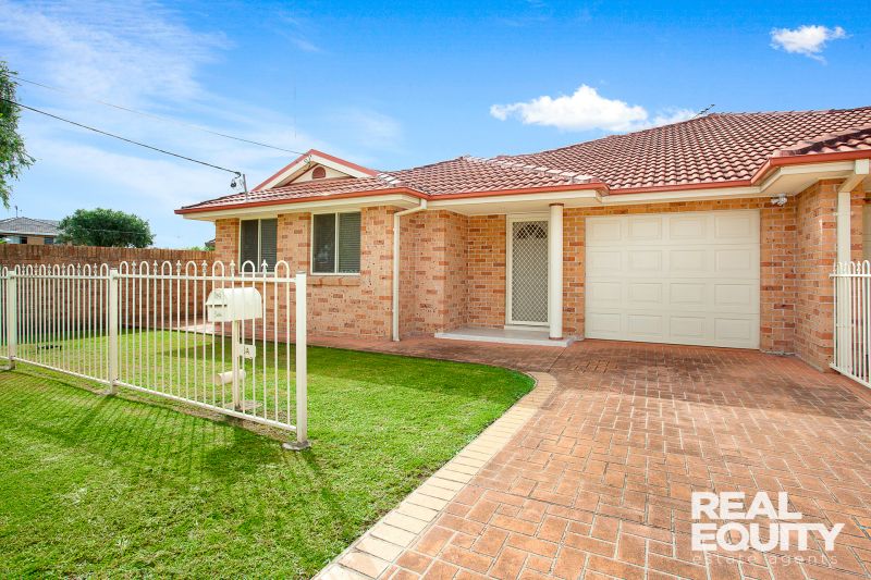 Real Estate For Lease 4a Bon Street Chipping Norton , NSW