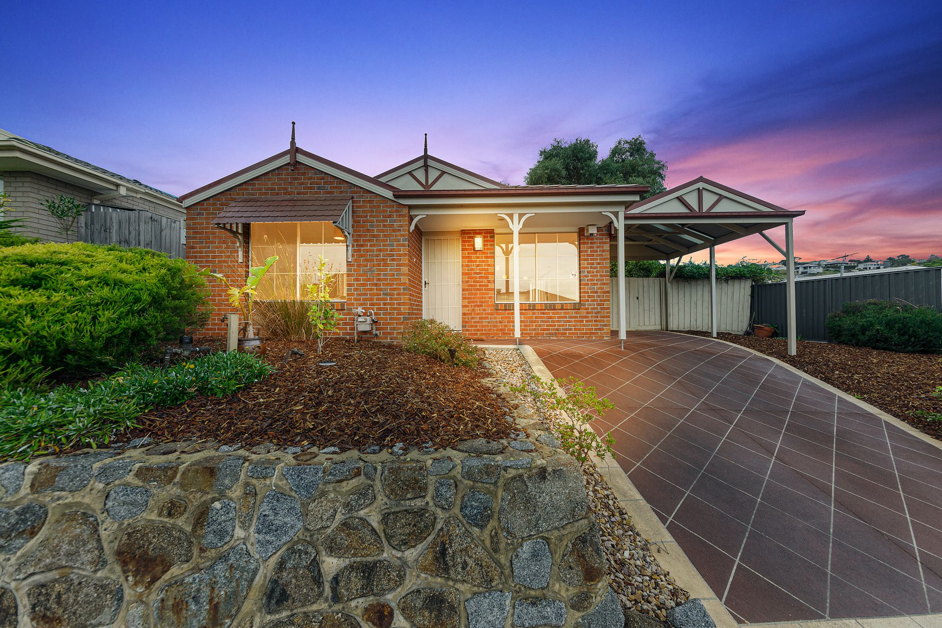 44 Wild Cherry Avenue, Pakenham OBrien Real Estate