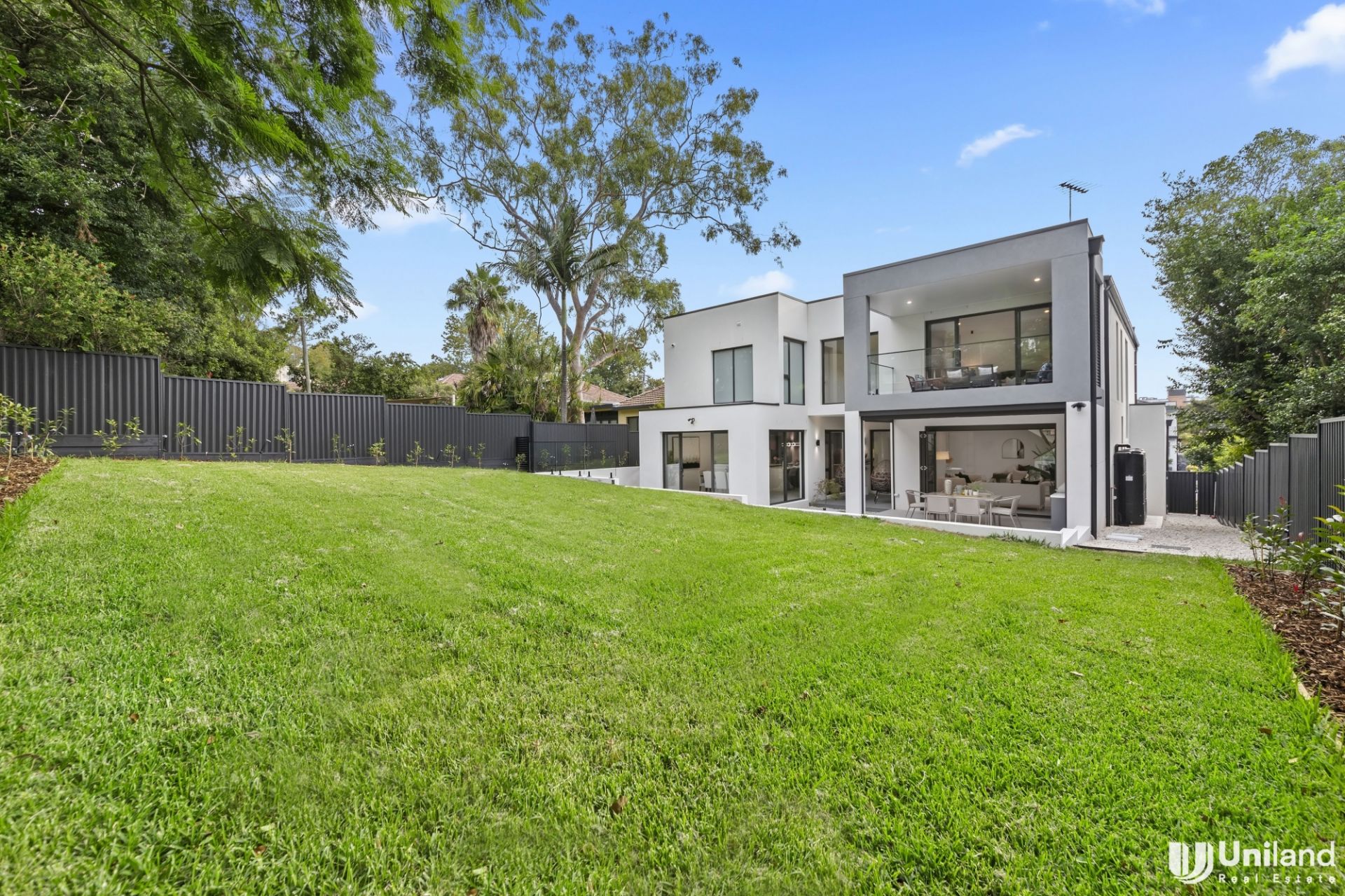 10 Helen Street, Epping Uniland Real Estate