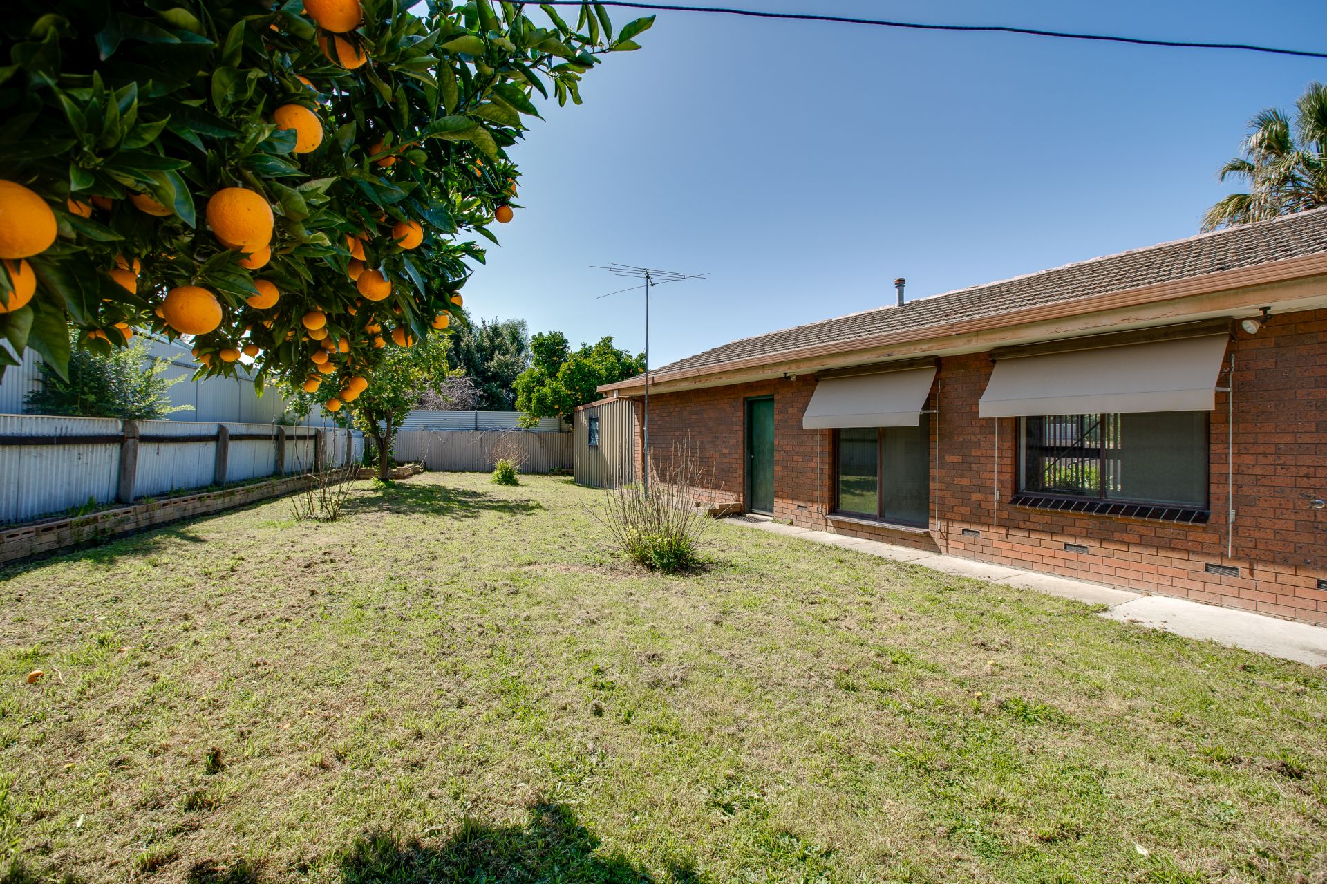 397 Lucinda Court, Lavington Gilson Yonson Real Estate