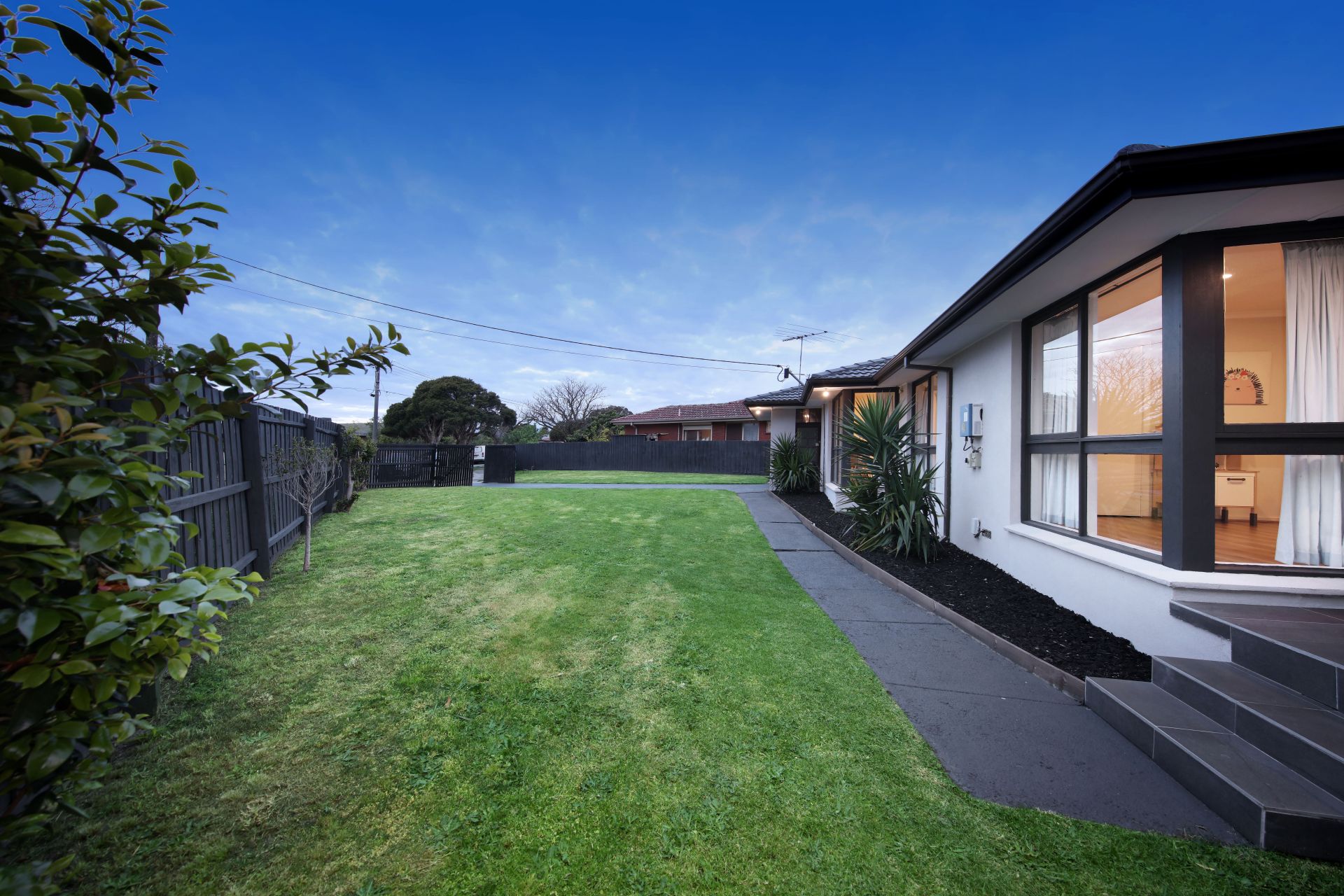 21 Close, Clayton South OBrien Real Estate