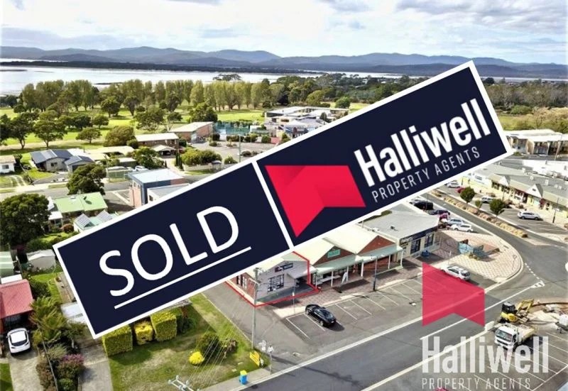 8 Quinlan Crescent, Shearwater Halliwell Property Agents