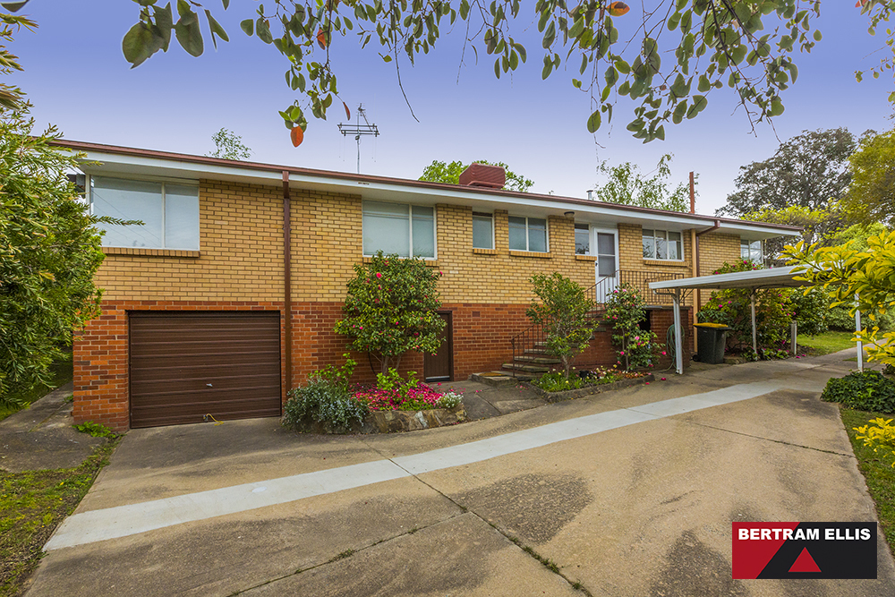 Real Estate For Sale 107 Burnie Street Lyons , ACT