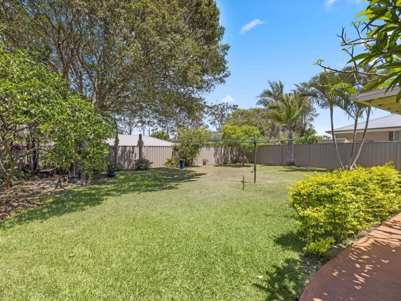 Real Estate For Sale 10 Simon Street Corindi Beach , NSW