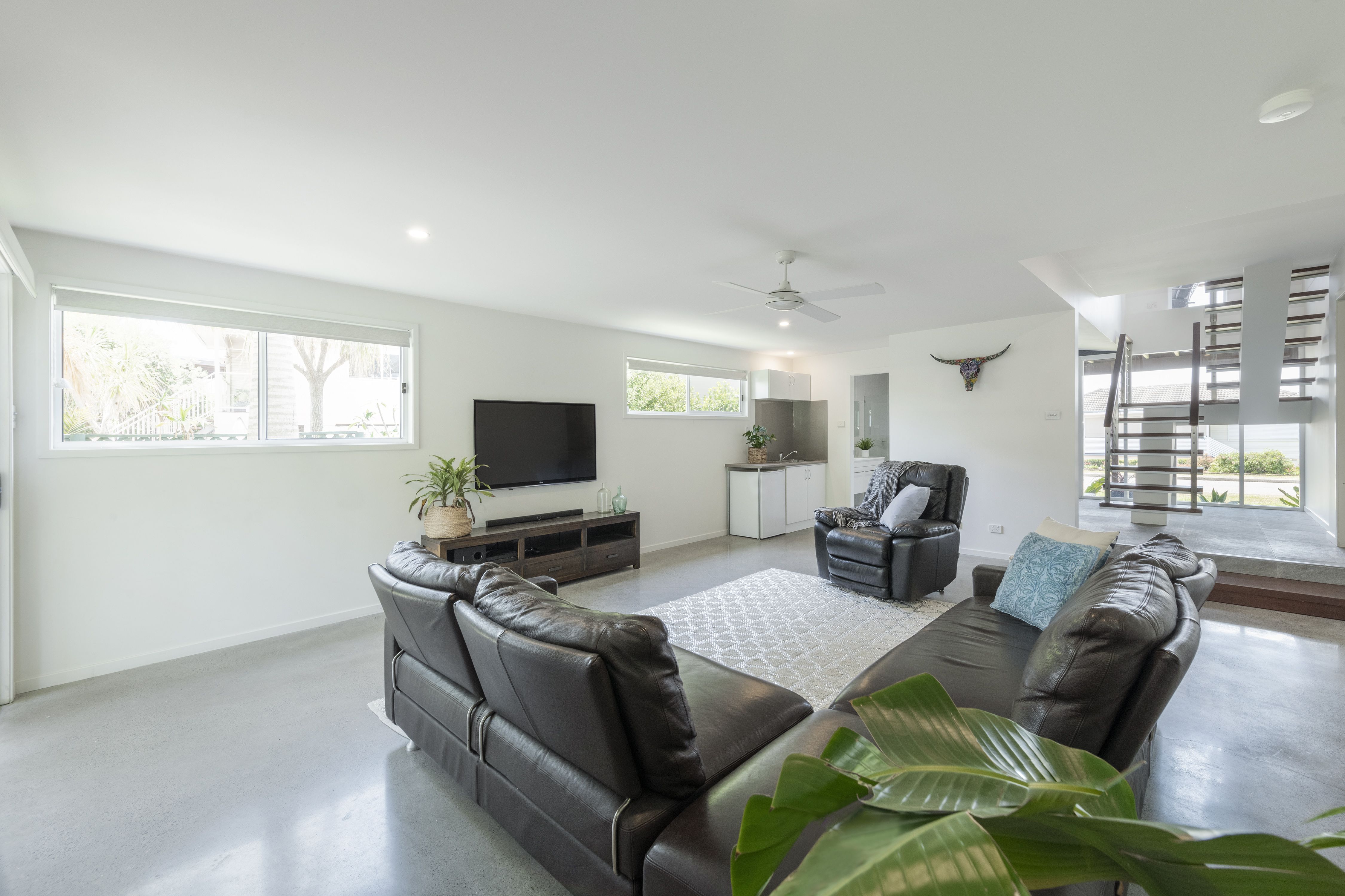 One Agency Eastlakes Real Estate For Sale 97 Macquarie Grove