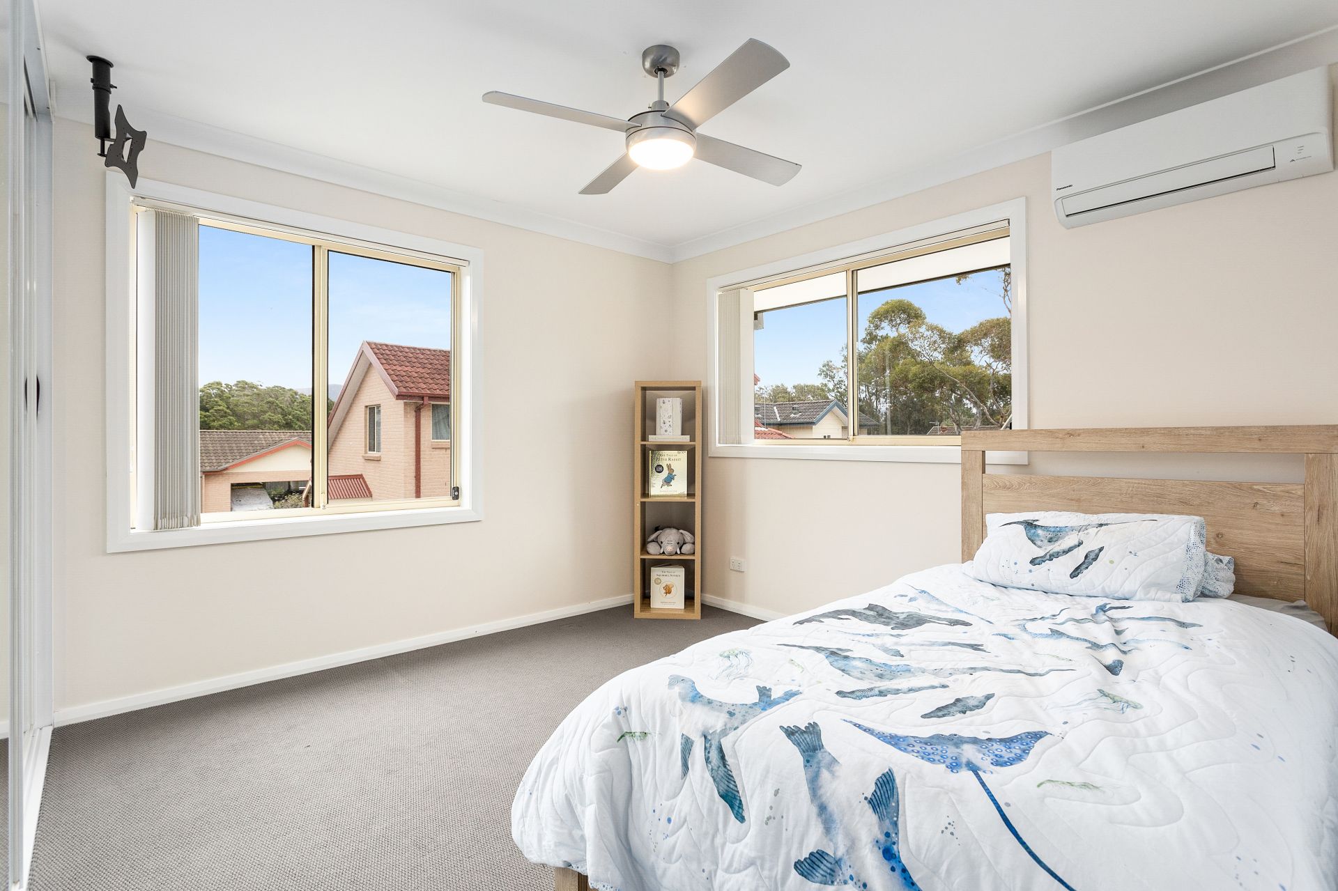 Real Estate For Sale 1/4 Forest Grove Drive Kanahooka , NSW