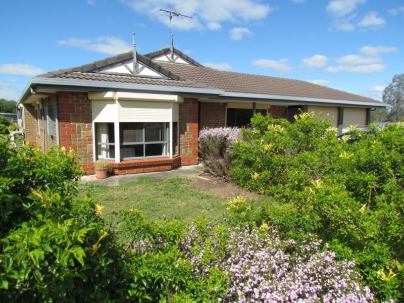 Sold property 449500 for 23 Horseshoe Drive Roseworthy , SA 5371