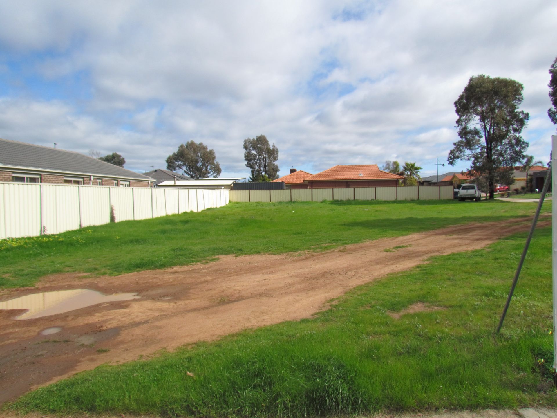 287 Gisborne Melton Road, Kurunjang OBrien Real Estate