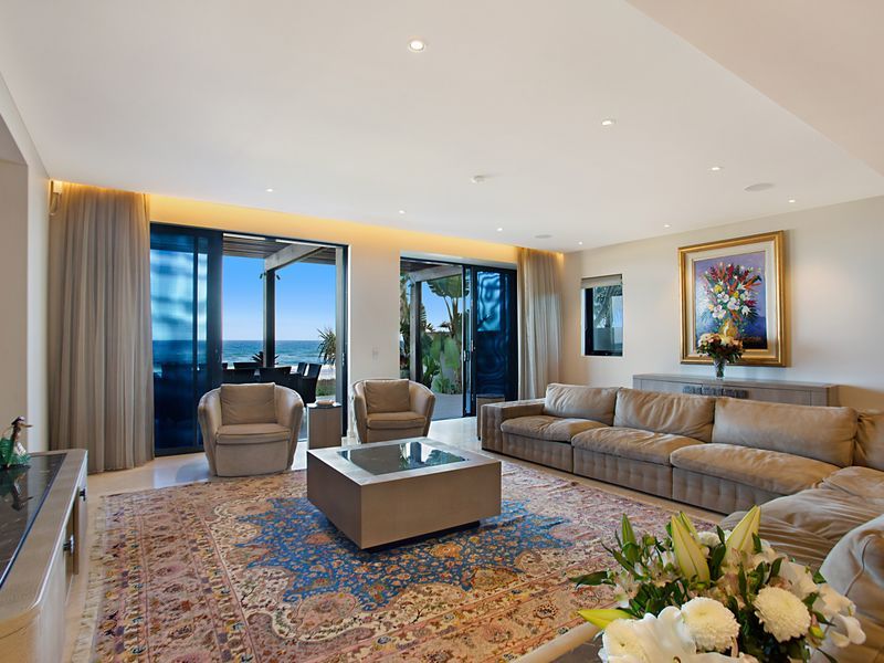 Real Estate For Sale 17 Hedges Avenue Mermaid Beach , QLD