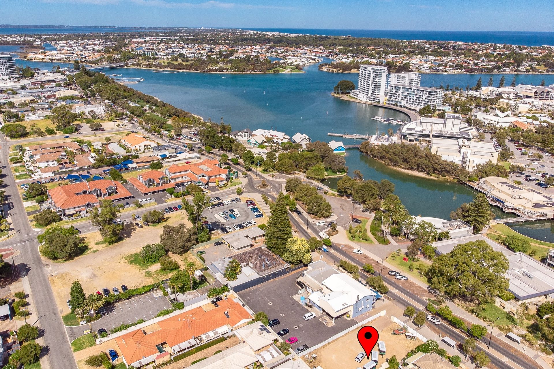 85 Mandurah Terrace, Mandurah H.& N. PERRY