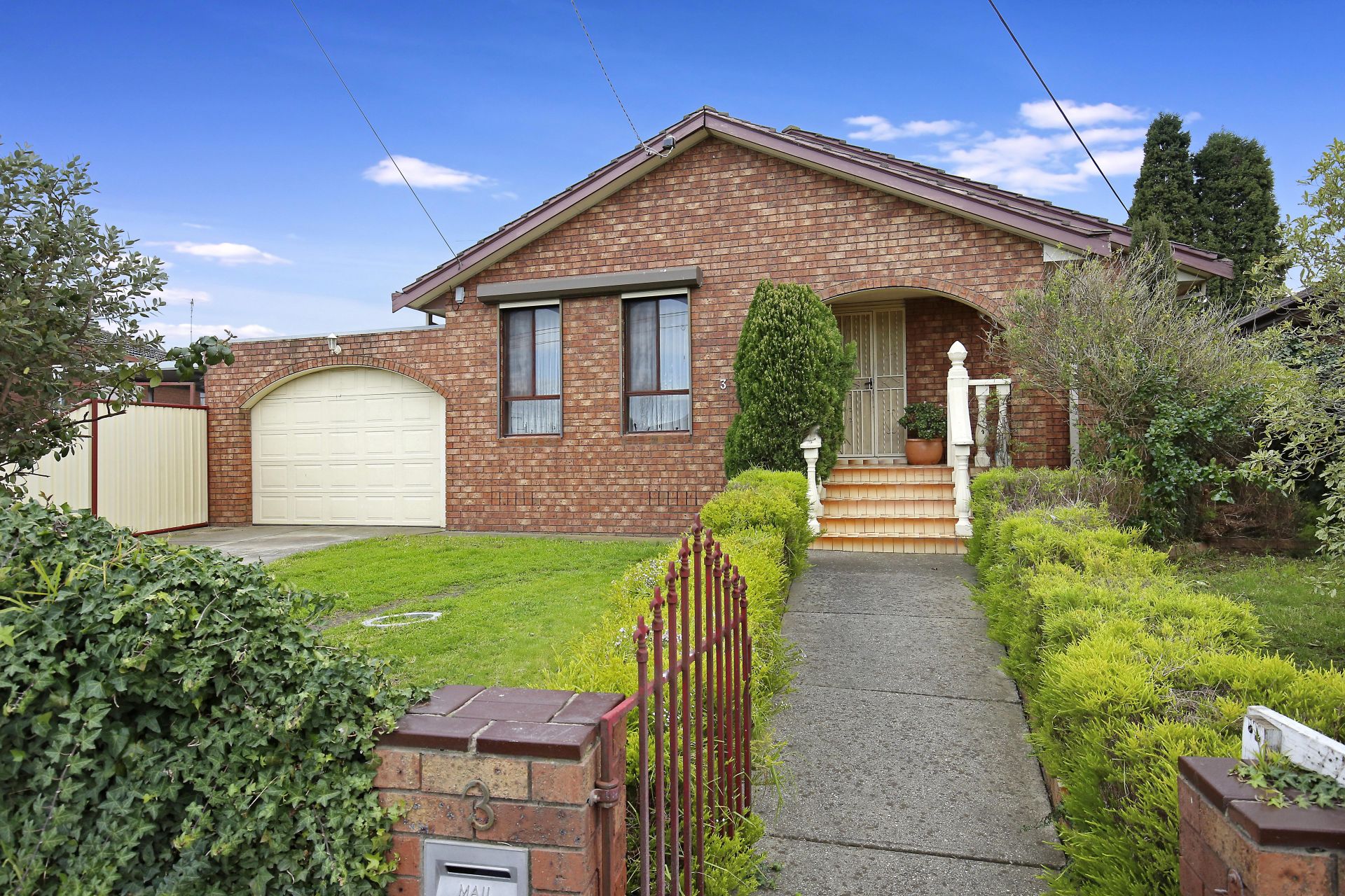 Real Estate For Lease 3 Wodonga Crescent Thomastown , VIC