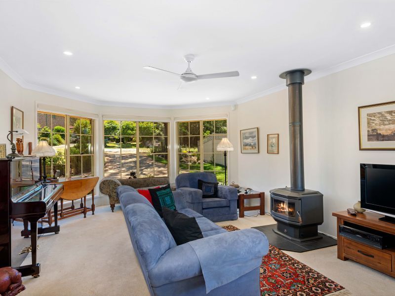 Real Estate For Sale 12 Kitchener Avenue Wentworth Falls , NSW