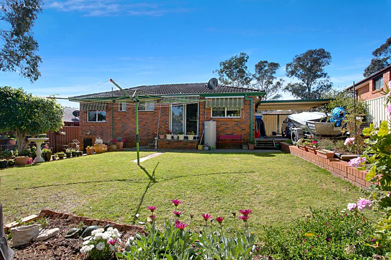 Real Estate For Sale 8 Agrippa Street Rosemeadow , NSW