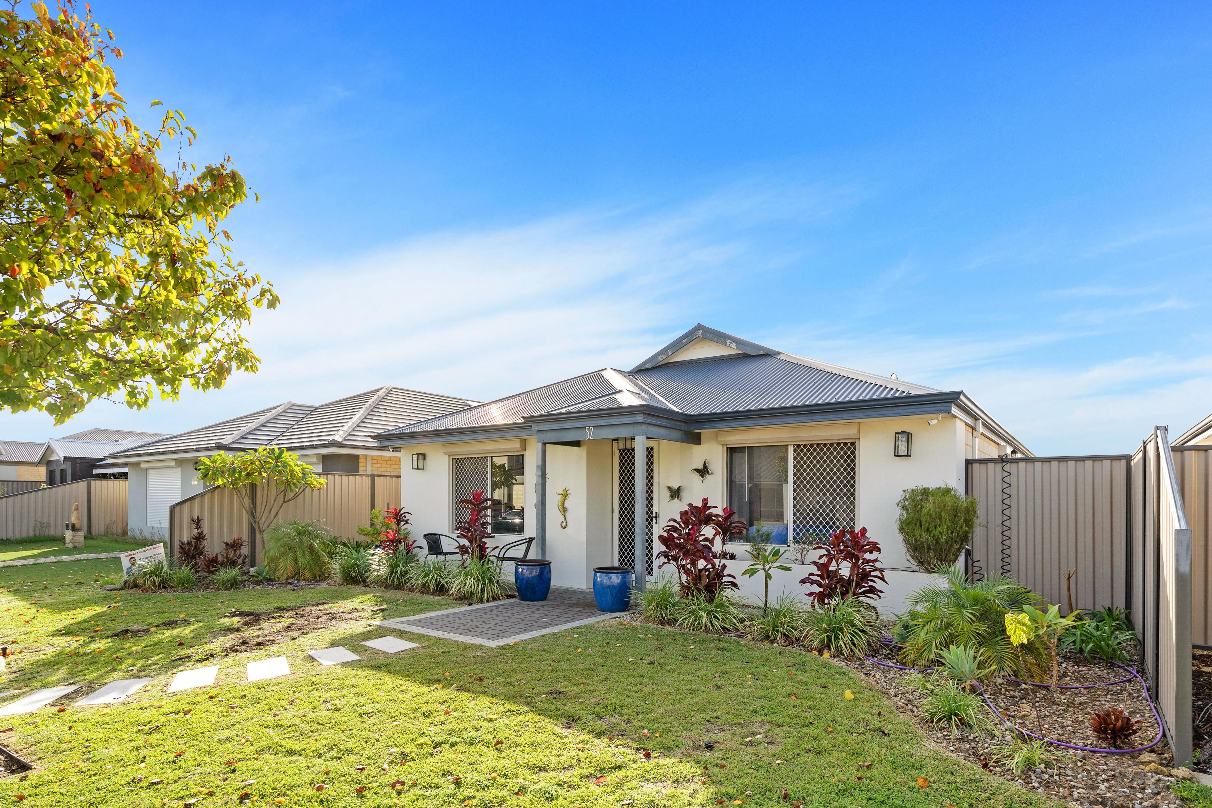 Real Estate For Sale 52 Riva Entrance Piara Waters , WA