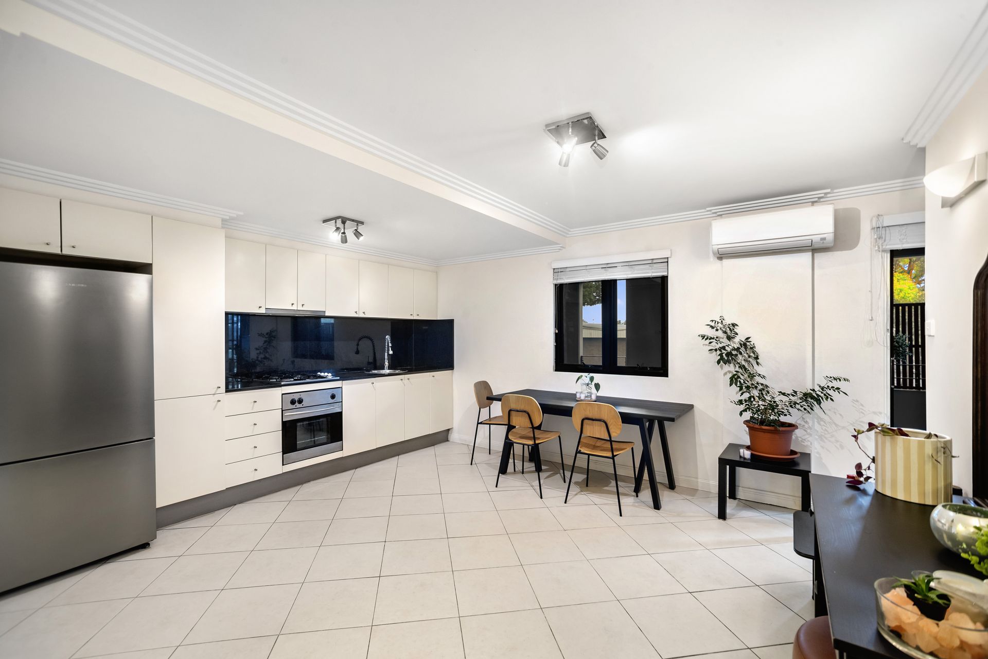 Real Estate For Lease 6/125 Euston Road Alexandria , NSW
