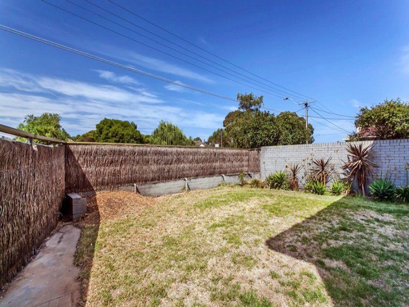 1/54 Henley Beach Road, HENLEY BEACH Taplin Real Estate