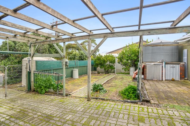 54 Pine Avenue, Victor Harbor South Coast Realty