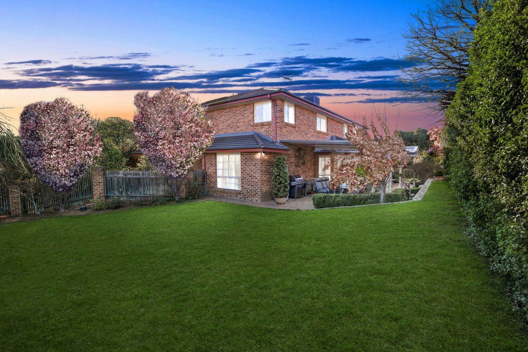 Real Estate For Sale 64 Lexcen Avenue Nicholls , ACT